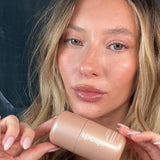 RHODE - highlight milk
MULTIPURPOSE LUMINIZER shade : 02 pearly champagne